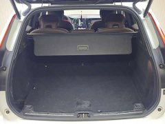 Volvo XC60 2022 B5 AWD Smart Luxury Edition - ფოტო 10