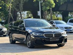 BMW 5 Series 530Li Premier M Sport Package - ფოტო 3
