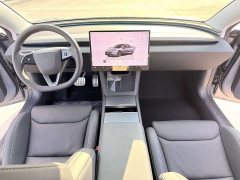 Tesla Model 3 High Performance All-Wheel Drive - ფოტო 10