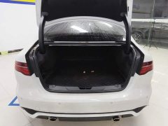 Jaguar XEL 2.0T 250PS R-DYNAMIC S Sport Entry Edition - ფოტო 4