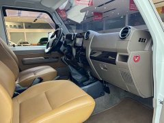 Toyota Land Cruiser (Imported) LC71 2022 4.0L Middle East Version - ფოტო 20