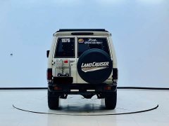 Toyota Land Cruiser (Imported) LC71 2022 4.0L Middle East Version - ფოტო 5