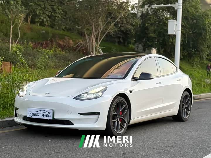 Tesla Model 3 Performance All-Wheel Drive