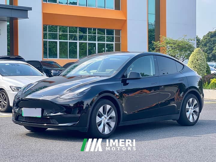Tesla Model Y Standard Range RWD - ავტომობილი ჩინეთიდან