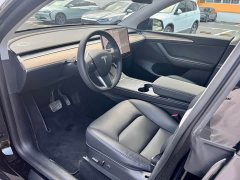 Tesla Model Y Standard Range RWD - ფოტო 4