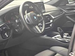 BMW 5 Series (Imported) 530i M Sport Package - ფოტო 6