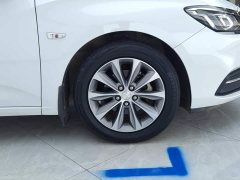 Chevrolet Cruze 320 Automatic Enjoy Sunroof Edition - photo 6