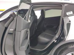 Tesla Model Y 2022 Facelift Rear-Wheel Drive - ფოტო 11