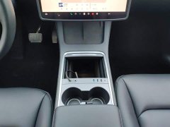 Tesla Model Y 2022 Facelift Rear-Wheel Drive - ფოტო 16