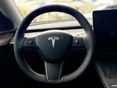 Tesla Model Y 2022 Facelift Rear-Wheel Drive - ფოტო 15