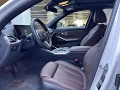 BMW 3 Series 330i M Sport Night Edition Package - ფოტო 13