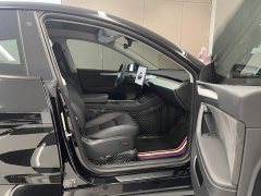 Tesla Model Y 2023 Rear-Wheel Drive - ფოტო 18