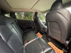Tesla Model Y Rear-Wheel Drive - ფოტო 11