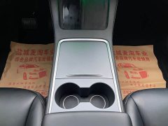 Tesla Model Y Rear-Wheel Drive - ფოტო 13