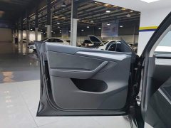 Tesla Model Y 2023 Rear-Wheel Drive - ფოტო 7