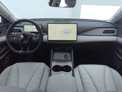 BYD Dolphin 06 DM-i Touring DM-i 150KM Flagship - ფოტო 12