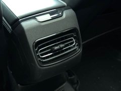 Lynk & Co Geely Lynk & Co 03 2.0T Diesel DCT Pro - ფოტო 19