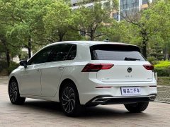 Volkswagen Golf 2024 280TSI DSG Pro 50th Anniversary Legend Edition - ფოტო 6