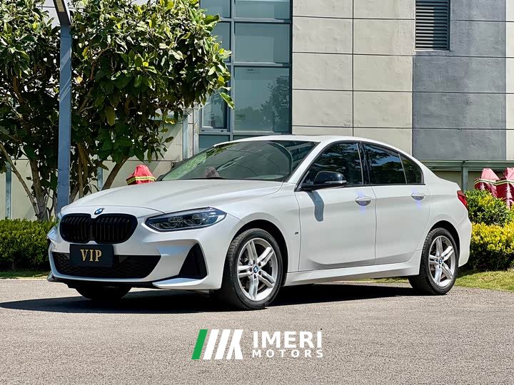 BMW 1 Series 120i M Sport Night Edition - ავტომობილი ჩინეთიდან