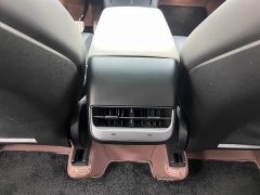 Tesla Model Y 2022 Facelift Rear-Wheel Drive - ფოტო 18