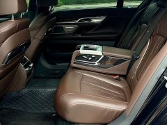 BMW 7 Series 730Li M Sport Package - ფოტო 17