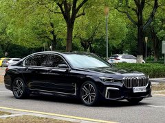 BMW 7 Series 730Li M Sport Package - ფოტო 3
