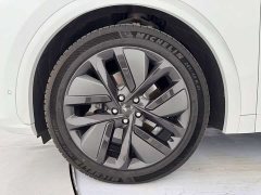 Li Auto L7 Ultra - ფოტო 13