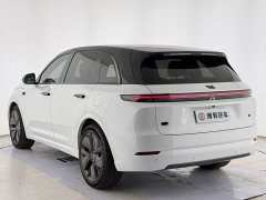 Li Auto L7 Ultra - ფოტო 17