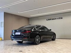 BMW 5 Series 530Li Premier M Sport Package - ფოტო 5