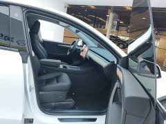 Tesla Model Y 2022 Facelift Rear-Wheel Drive - ფოტო 8