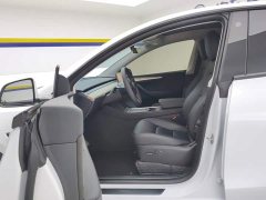 Tesla Model Y 2022 Facelift Rear-Wheel Drive - ფოტო 9