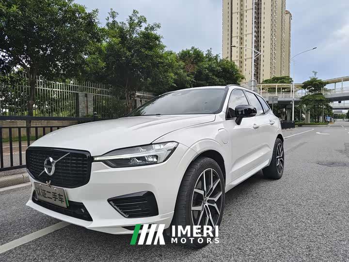 Volvo XC60 Plug-in Hybrid T8 E-Drive Hybrid Intelligent Remote Sport Edition