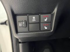 Honda Civic 180TURBO CVT Premium Edition - ფოტო 14