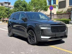 Li Auto ONE Extended Range 6-Seater - ფოტო 4