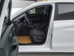 SAIC MG i5 2023 1.5L Manual Comfort Edition - ფოტო 9
