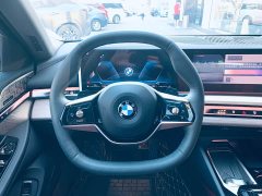 BMW 5 Series 530Li Luxury Edition Premium Package - ფოტო 9