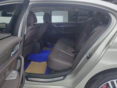 BMW 5 Series 530Li Premier Luxury Package - ფოტო 11