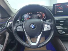 BMW 5 Series 530Li Premier Luxury Package - ფოტო 15