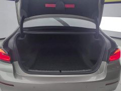 BMW 5 Series 530Li Premier Luxury Package - ფოტო 4