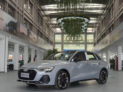 Audi A3 2025 Sportback 35TFSI Prestige Plus Luxury Selection Package - ფოტო 1