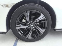 Honda Civic 2021 Hatchback 220 Turbo CVT Trendy Control - ფოტო 6