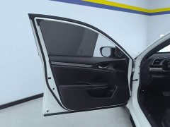 Honda Civic 2021 Hatchback 220 Turbo CVT Trendy Control - ფოტო 7