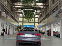 Audi A4L 40 TFSI quattro RS Package Dynamic Edition - ფოტო 5