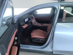 Geely Galaxy L6 EM-i 140km Starship Edition - ფოტო 9