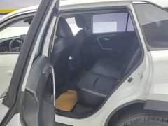 Toyota RAV4 2.0L CVT FWD Fashion Edition - ფოტო 11