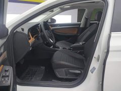 Volkswagen Bora 200TSI DSG Comfort Navigation Edition - ფოტო 9