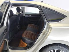 Volkswagen Lavida 280TSI DSG Luxury - ფოტო 11