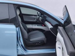 Deepal Deep Blue L07 230Max Qiankun Smart Driving ADS SE Extended Range Version - ფოტო 8