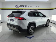 Toyota RAV4 2.0L CVT FWD Fashion Plus - ფოტო 3