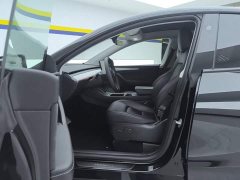 Tesla Model Y Rear-Wheel Drive - ფოტო 9